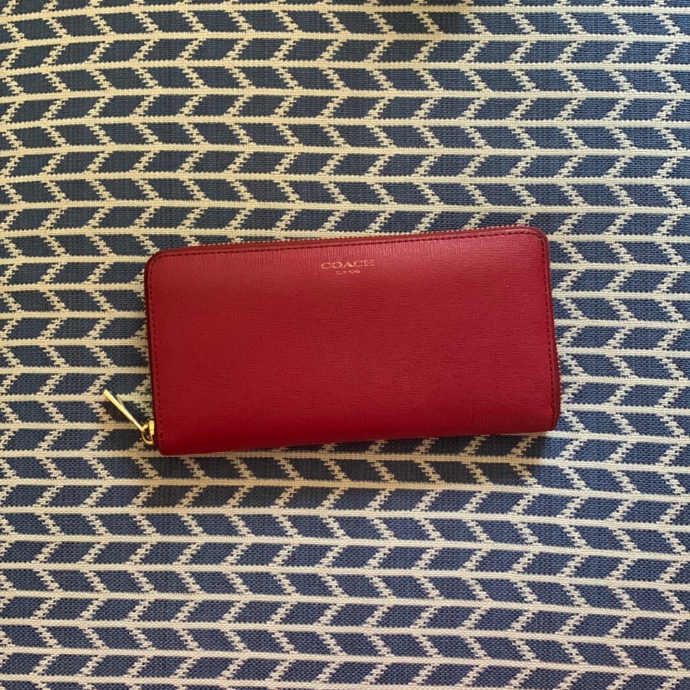 Coach zip around accordion wallet